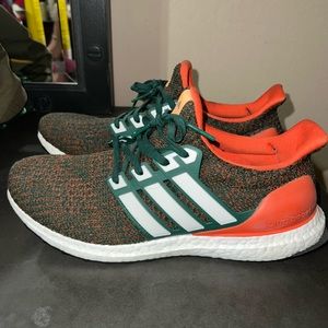 BRAND NEW Team issued Miami Hurricanes ULTRABOOST 4.0 SUPER RARE